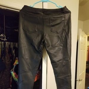 Xhilaration Leather like legging